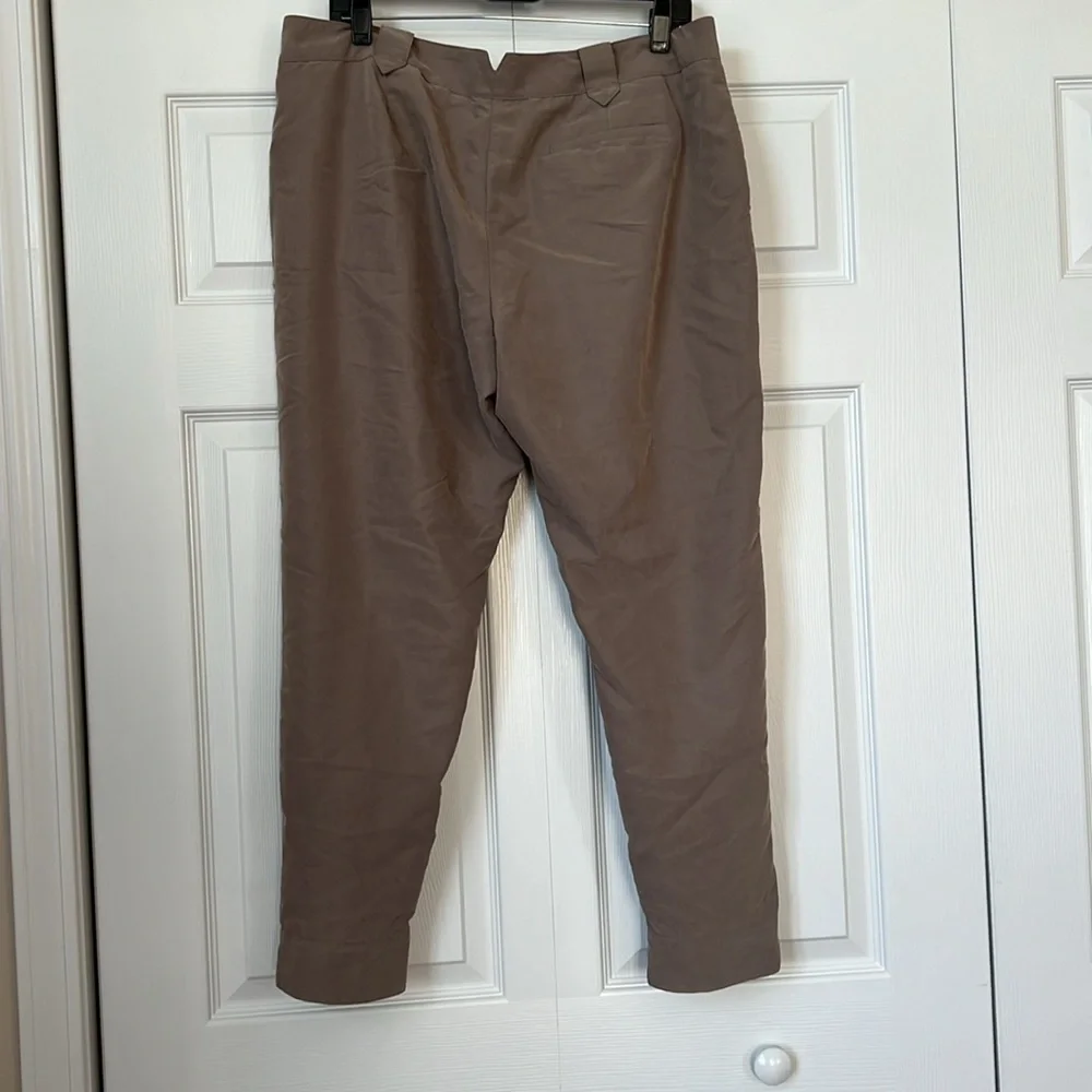 Khaki‎ lightweight Dress Pants - Picture 5 of 9